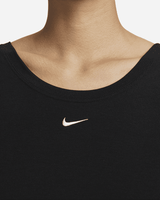 Nike Sportswear Chill Knit 女子紧身大圆领低背短袖细罗纹上衣-NIKE 