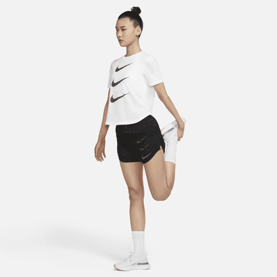 Nike Tempo Luxe Run Division 2-In-1 女子跑步短裤-NIKE 中文官方 