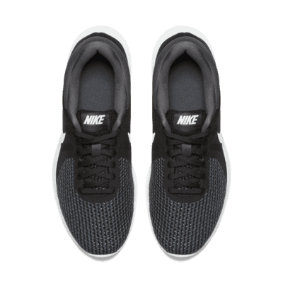 nike girls revolution 4