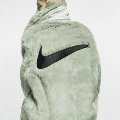 Nike x Ambush Faux-Fur 女子双面穿外套-NIKE 中文官方网站