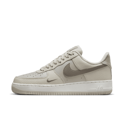 Nike Air Force 1 LO '07 女子空军一号运动鞋-NIKE 中文官方网站