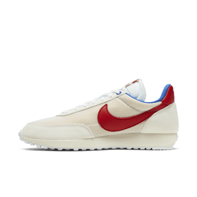 nike tailwind qs