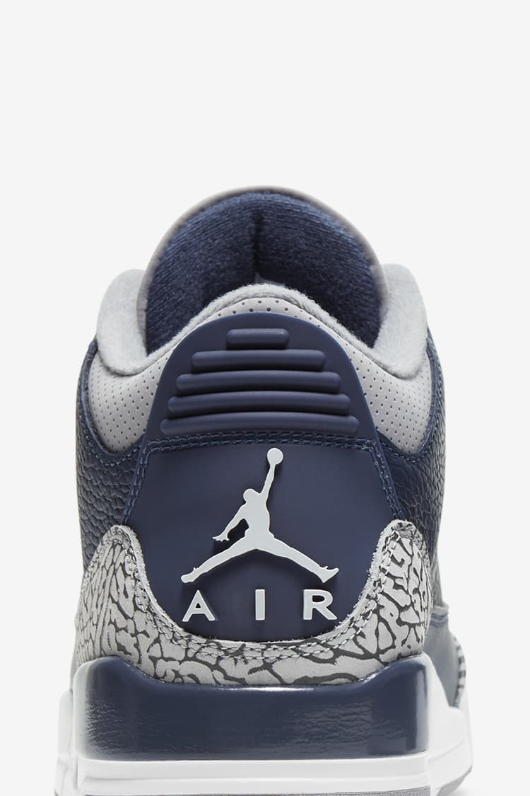 Air Jordan 3 'Midnight Navy' 发布日期. Nike SNKRS CN