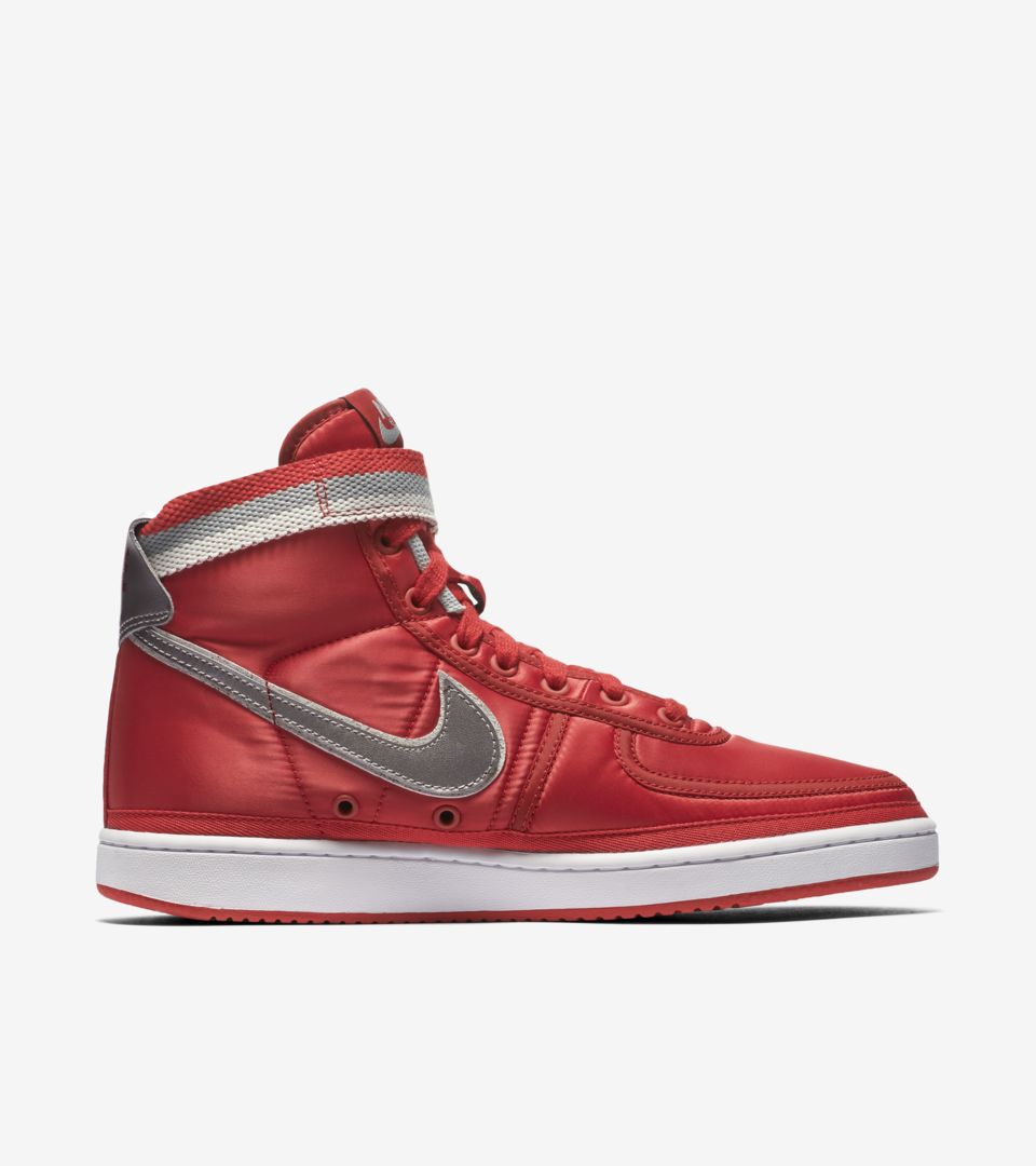 Nike Vandal High Supreme 'University Red \u0026amp; Metallic Silver' 发布日期. Nike  SNKRS CN
