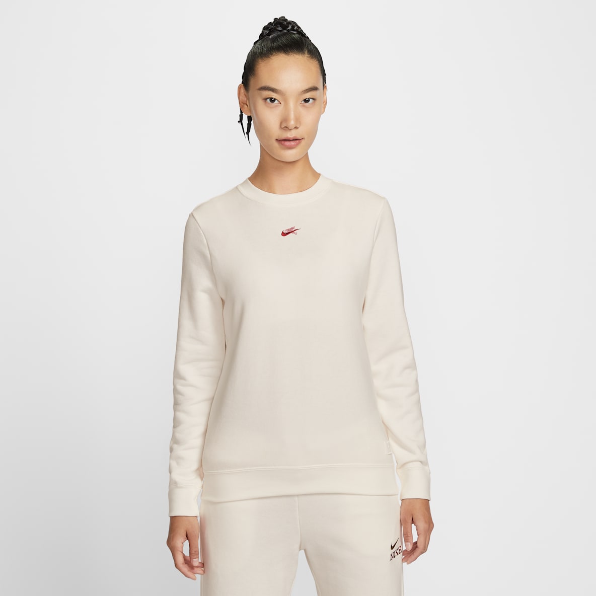 Nike Sportswear 马年限定脱缰系列 Nike Sportswear 马年限定脱缰系列 新年款女子圆领运动衫