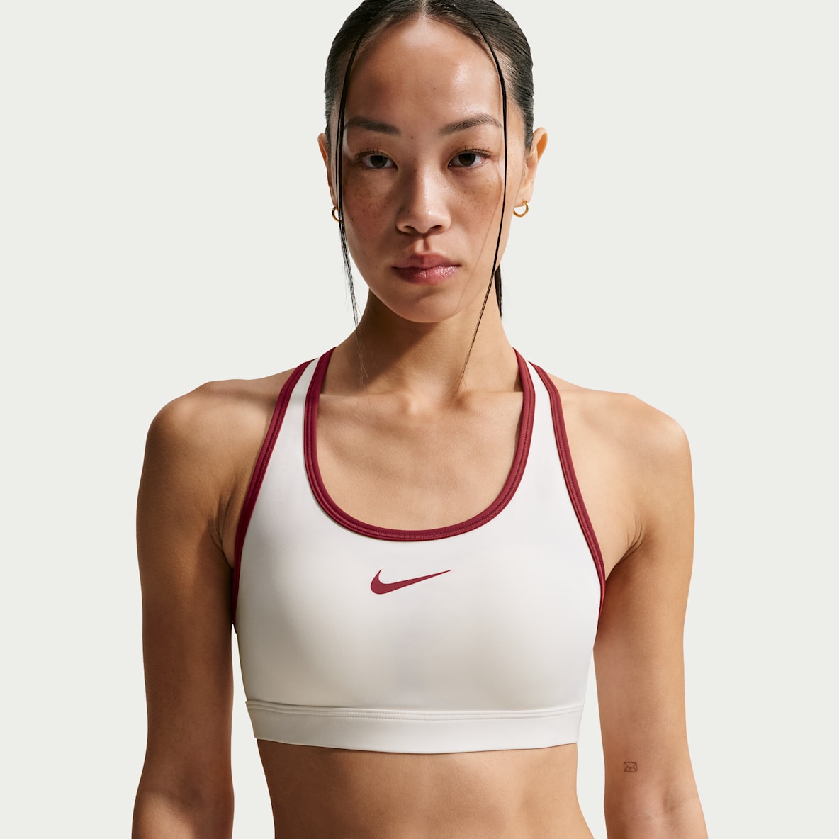 Nike Swoosh 马年限定脱缰系列 新年款女子速干中强度支撑运动内衣