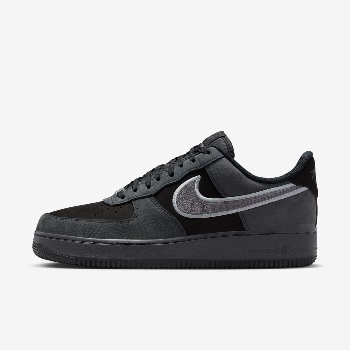 Nike Air Force 1 '07 LV8 男子空军一号运动鞋