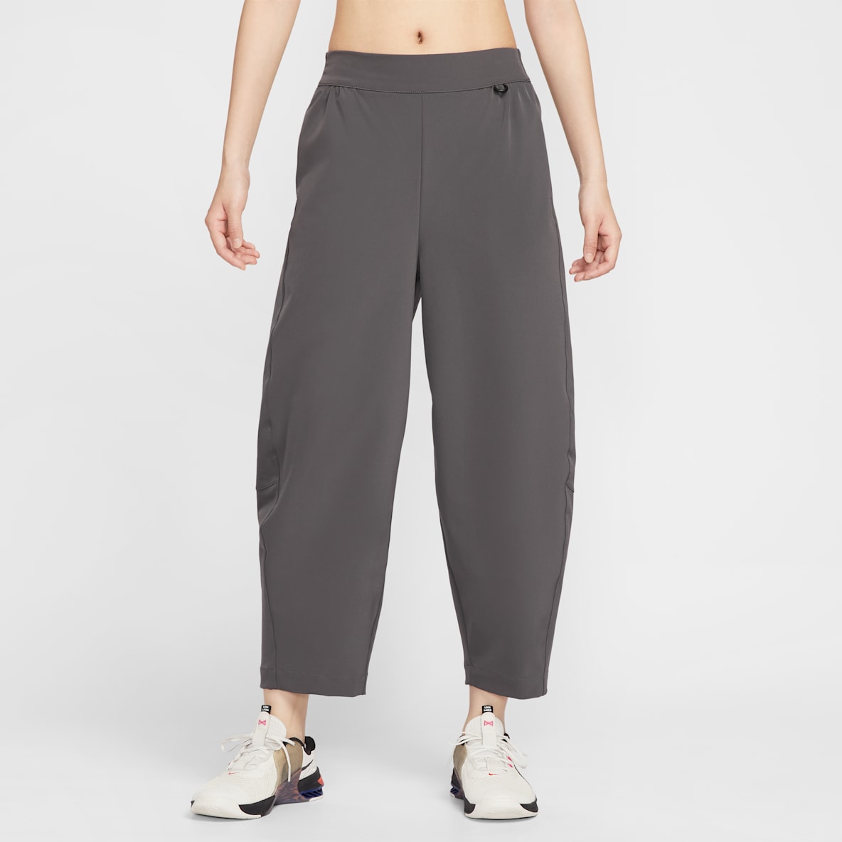 Nike 24.7 PerfectStretch Dri-FIT 无界弹韧女子速干高腰九分裤