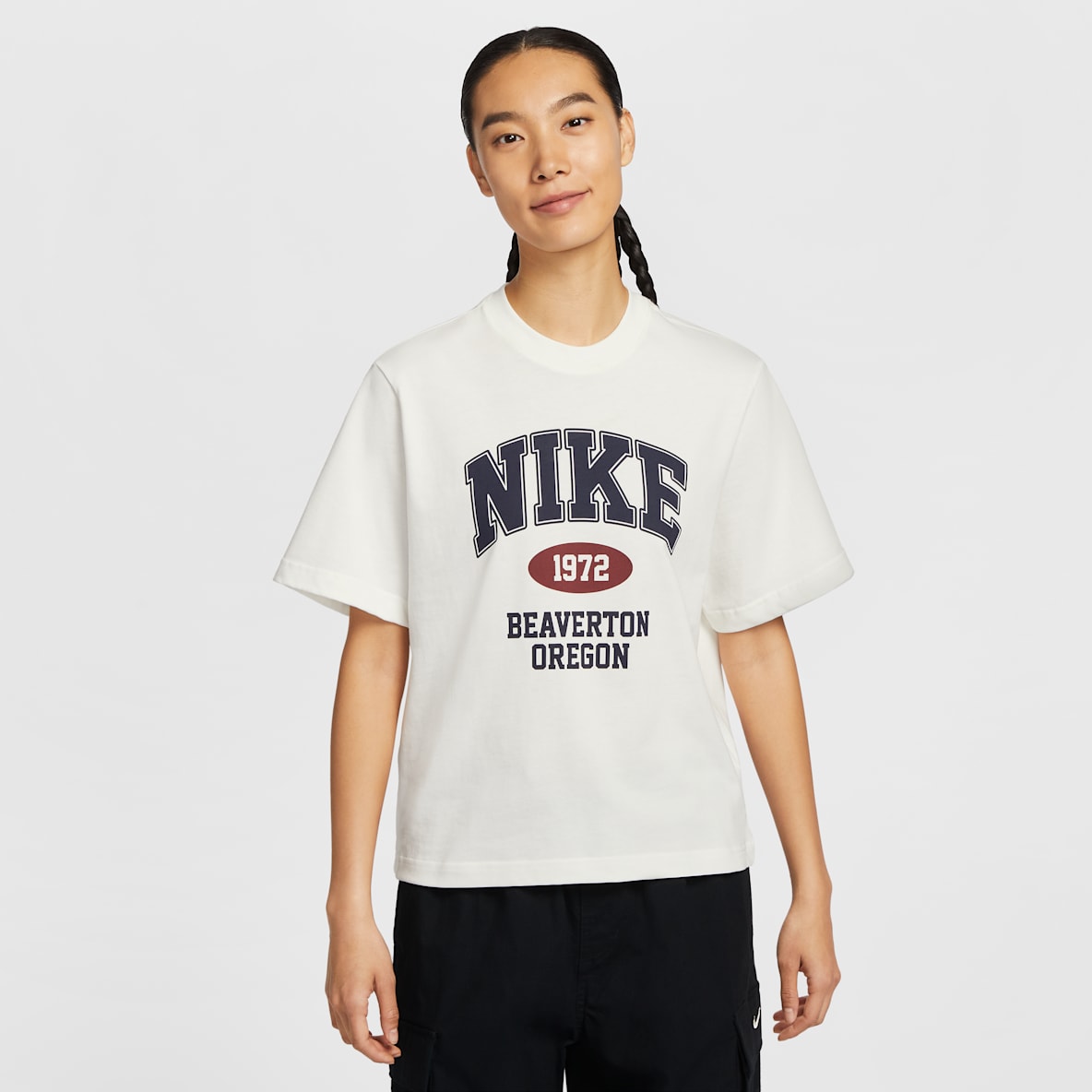 Nike Sportswear 女子短袖宽松复古T恤