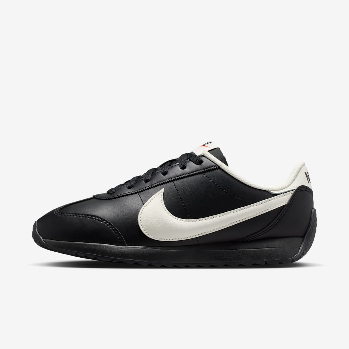 Nike Pacific Leather 女子运动鞋