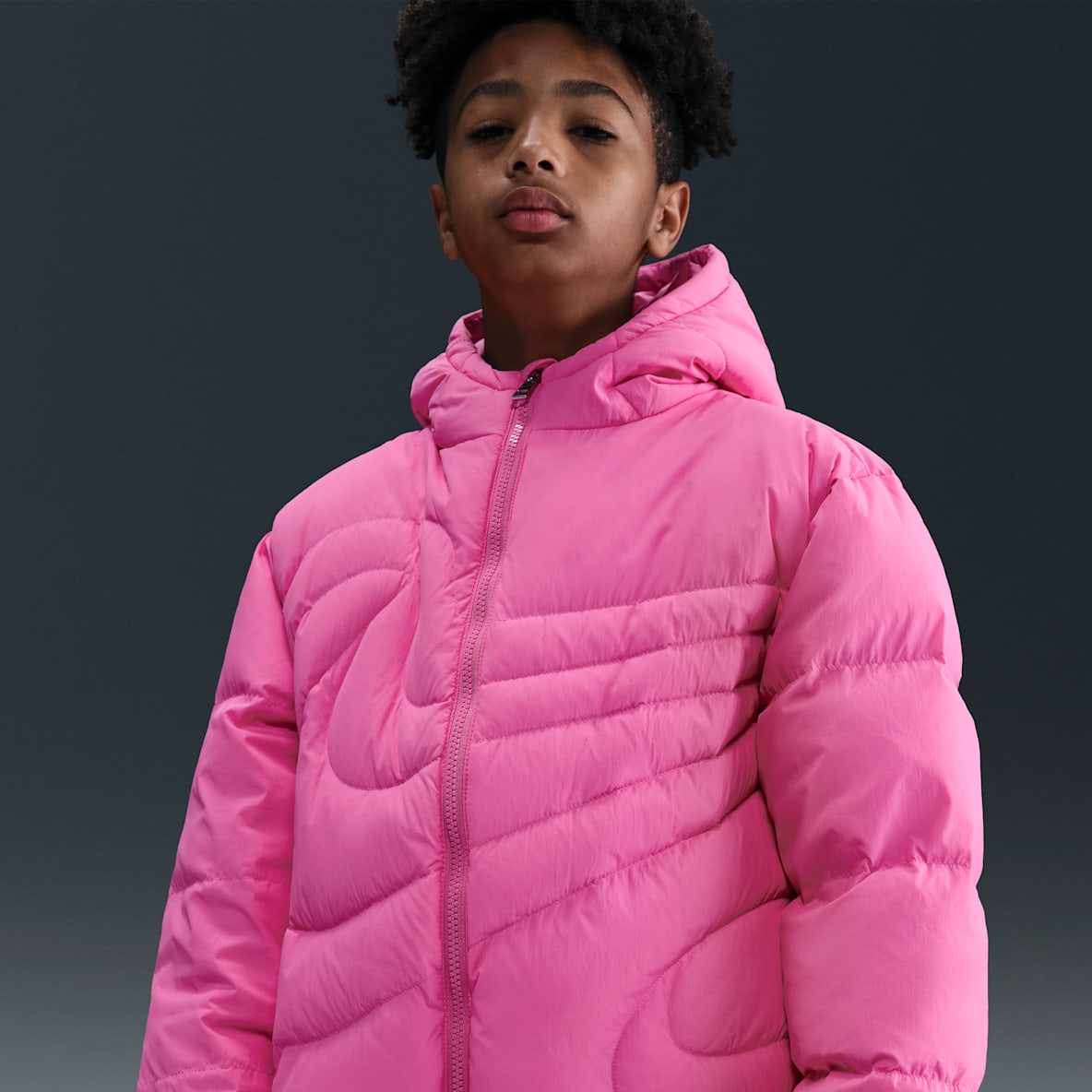 Nike Sportswear Swoosh 大童拒水绗缝保暖羽绒夹克