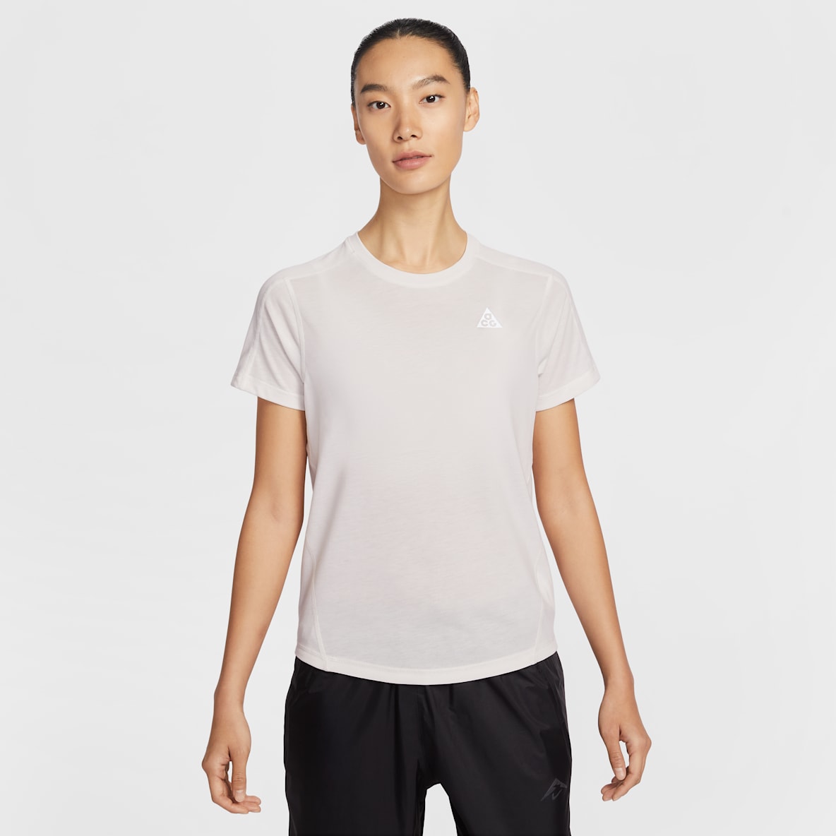 Nike ACG Dri-FIT 女子速干短袖越野跑步上衣