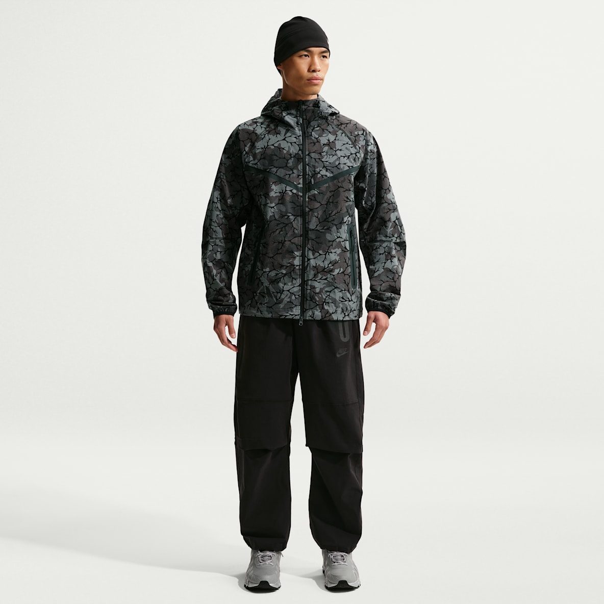 Nike Tech Dri-FIT 男子速干梭织长裤