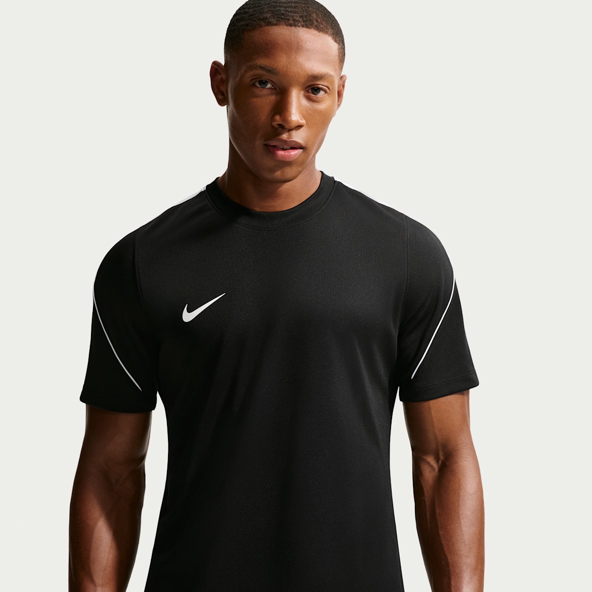 Nike Strike Dri-FIT 男子速干短袖足球上衣