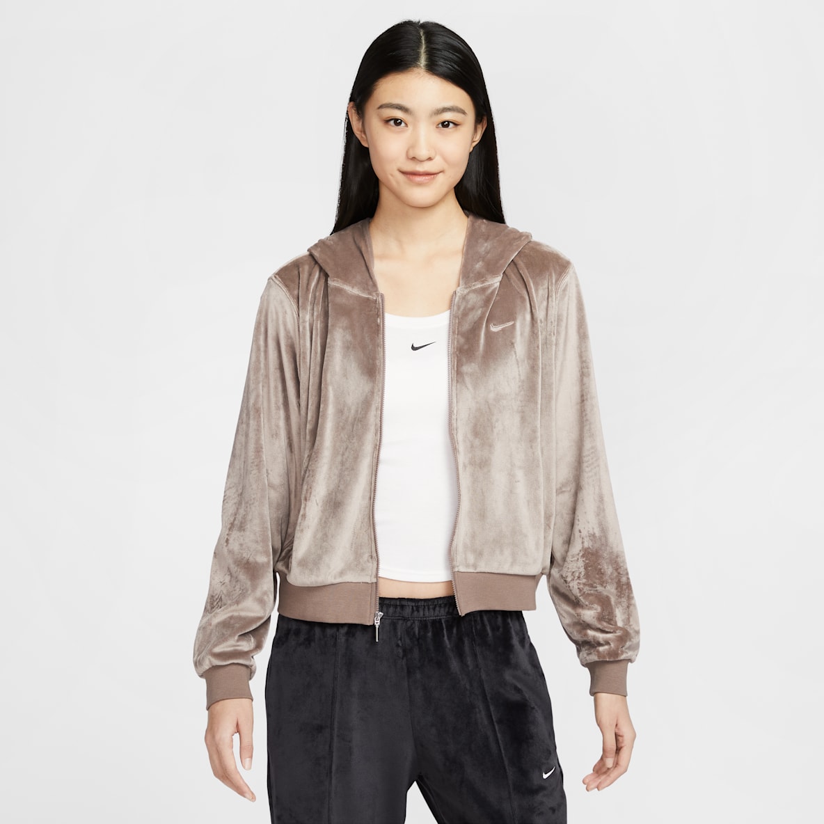 Nike Sportswear Chill Knit 女子宽松加绒全长拉链开襟连帽衫