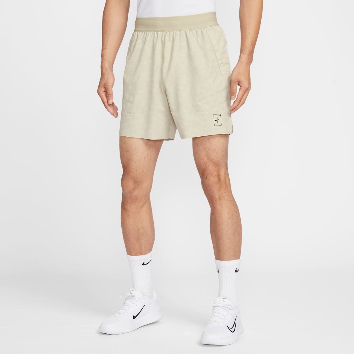 NikeCourt Advantage Dri-FIT 男子速干运动短裤