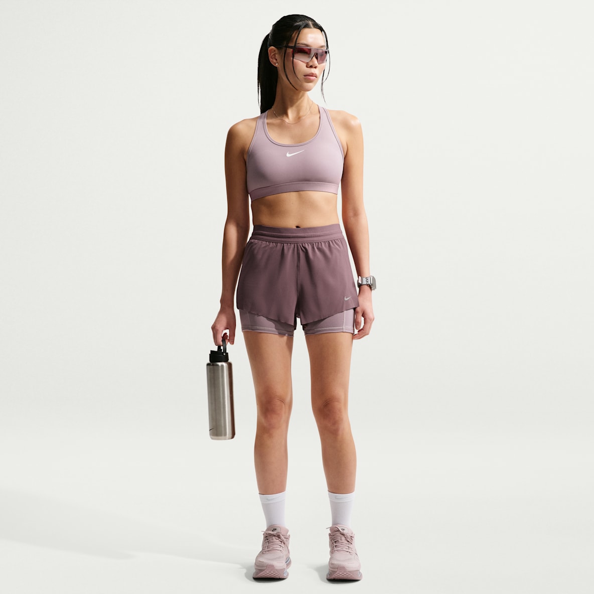 Nike Swift Dri-FIT 女子速干中腰二合一跑步短裤