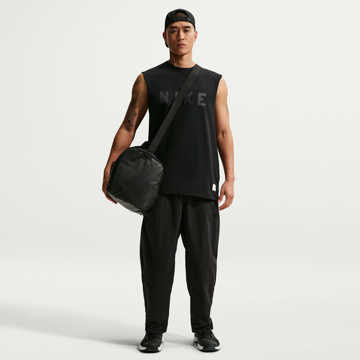 Nike N.A.C. Dri-FIT 男子速干梭织训练长裤