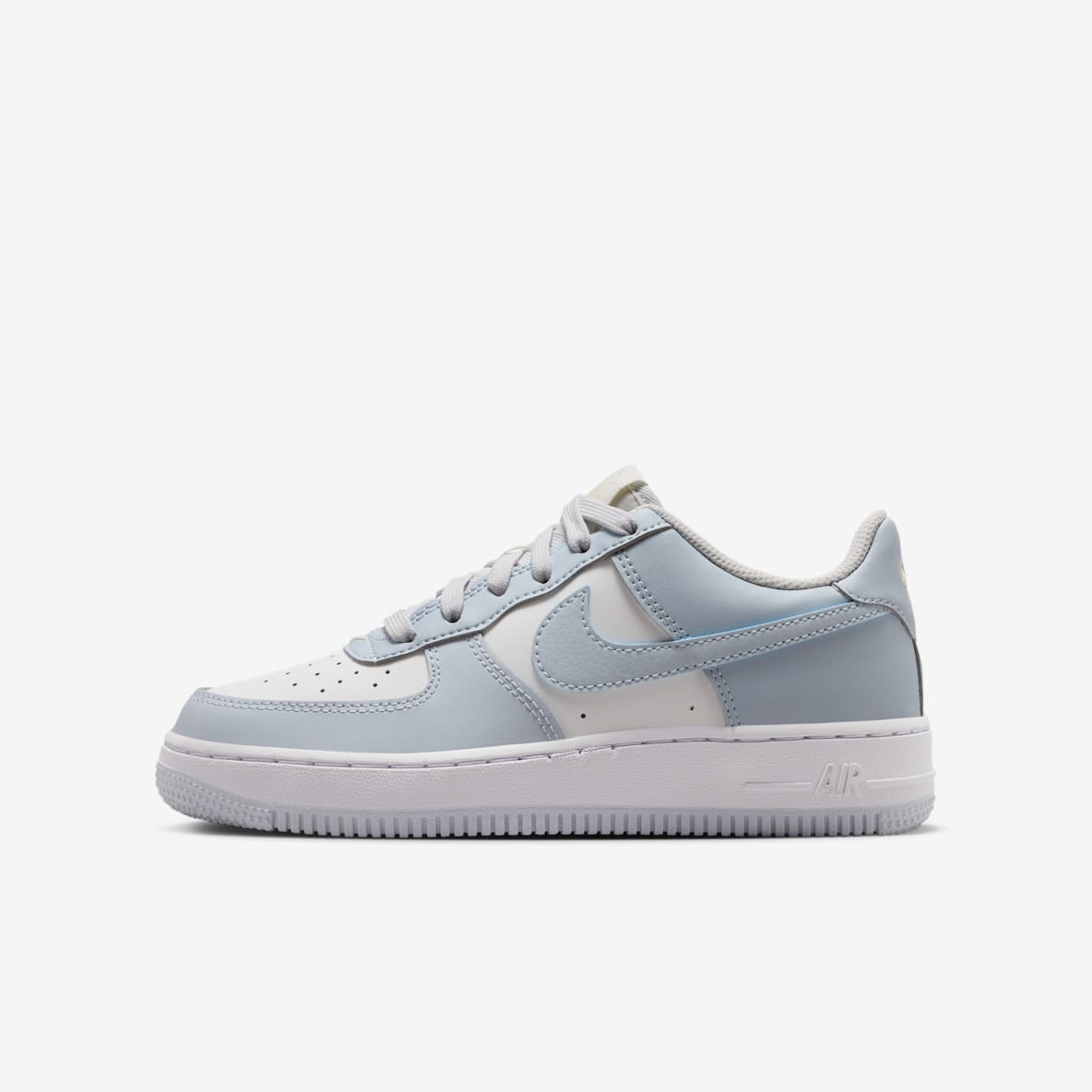 Nike Air Force 1 大童空军一号运动鞋