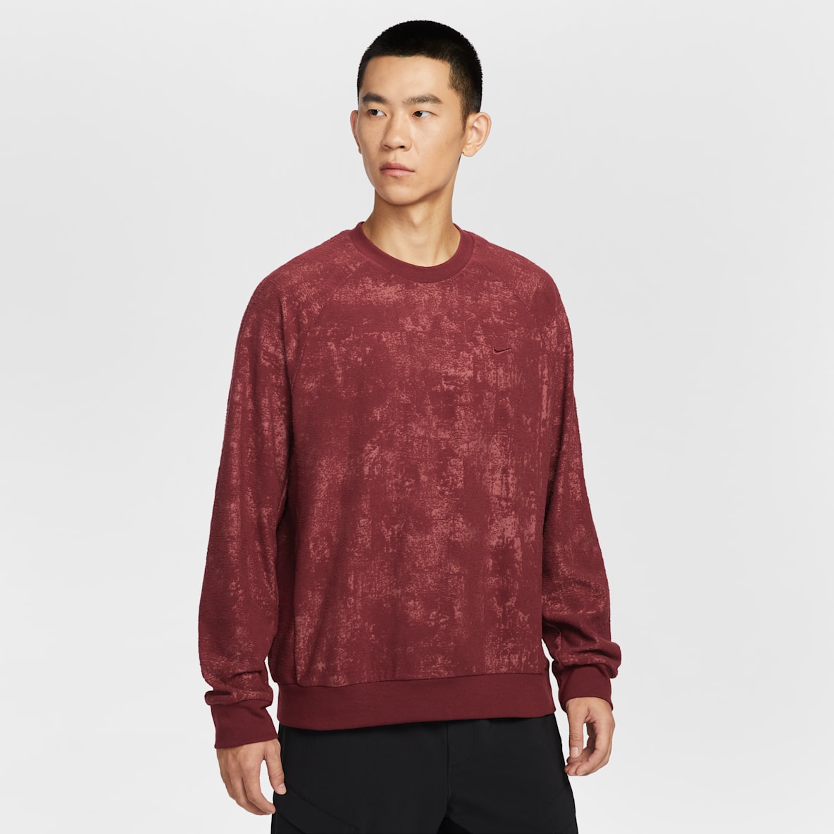 Nike Primary Therma-FIT 男子百搭薄绒圆领上衣