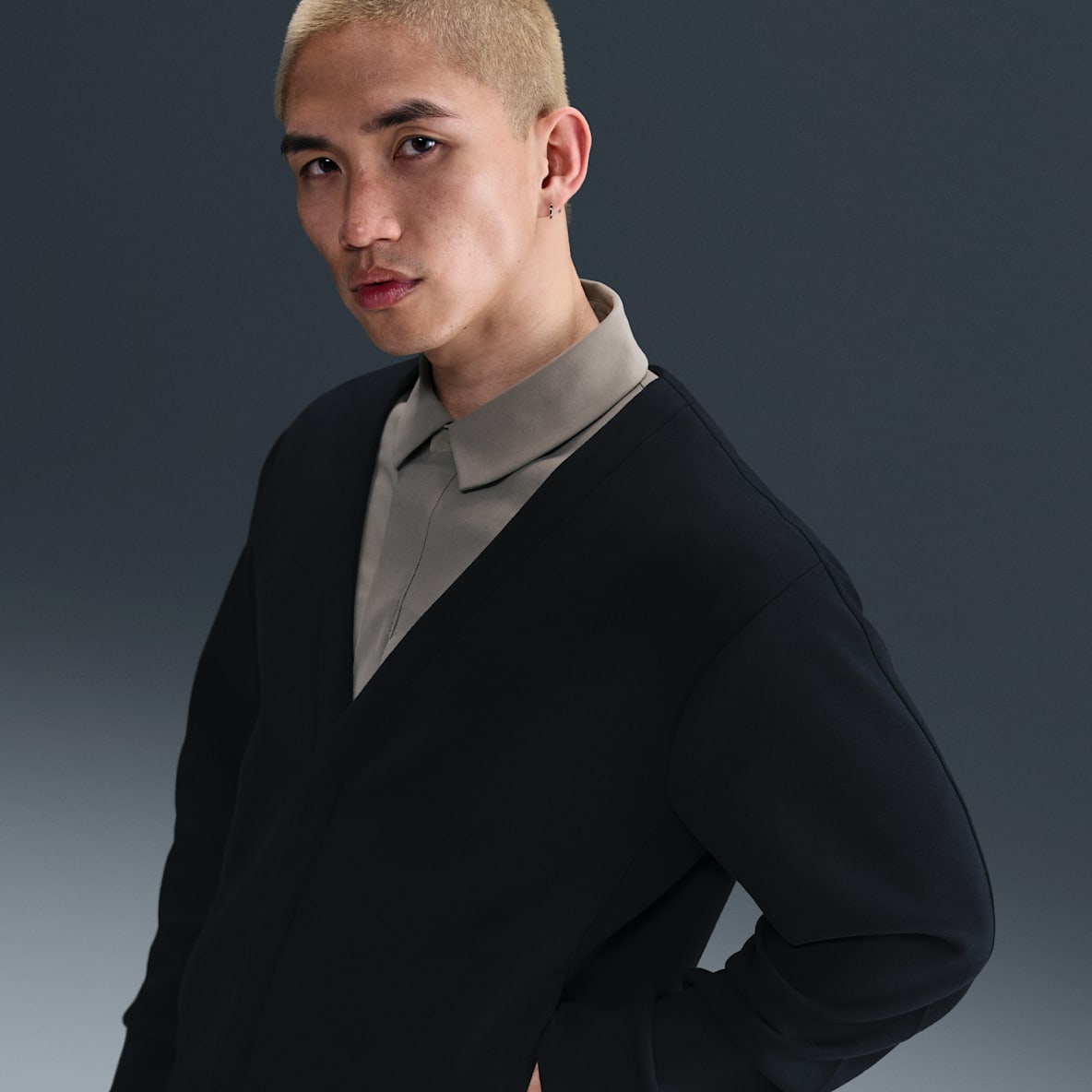 Nike 24.7 ImpossiblySoft 超感柔软男子速干开衫