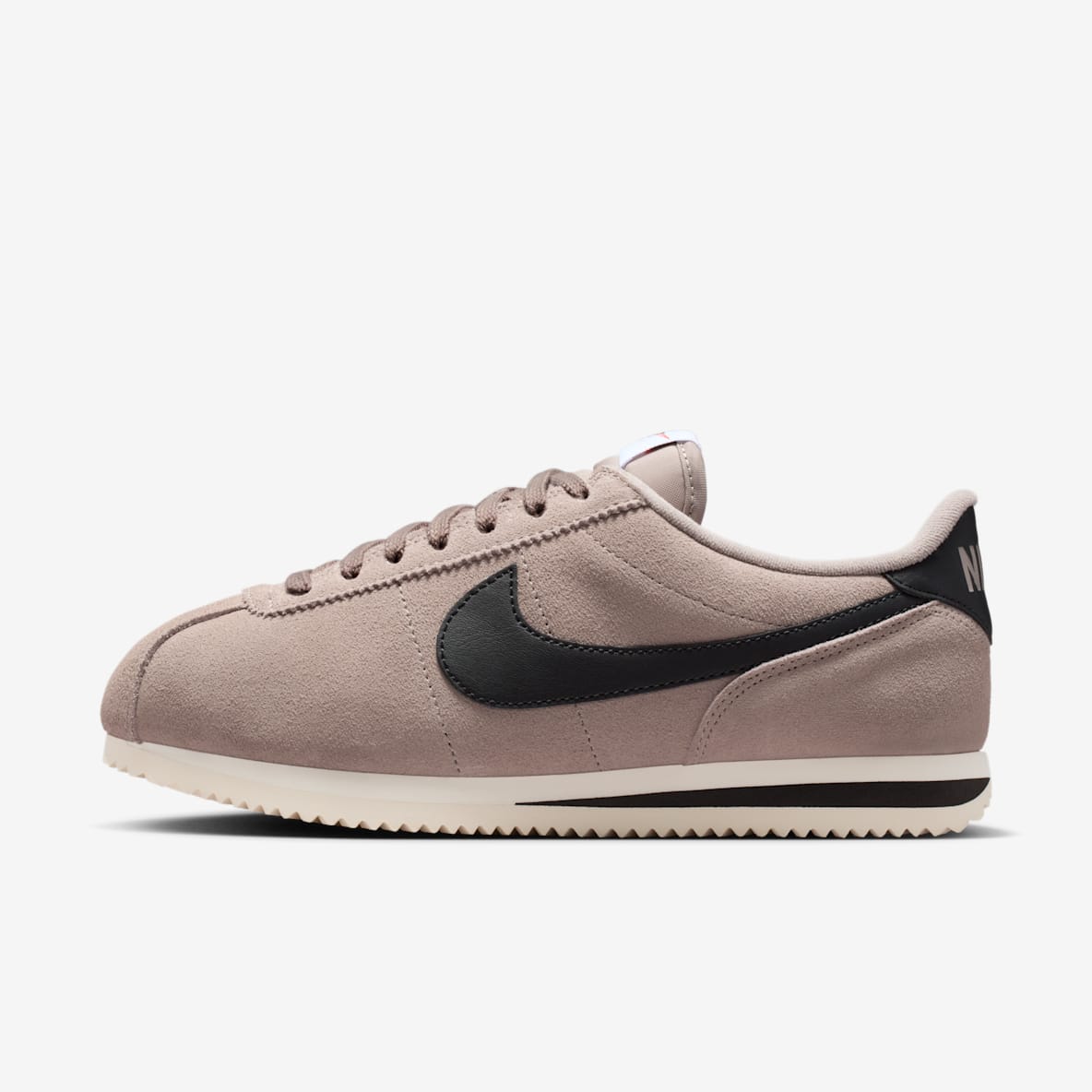Nike Cortez 女子运动鞋