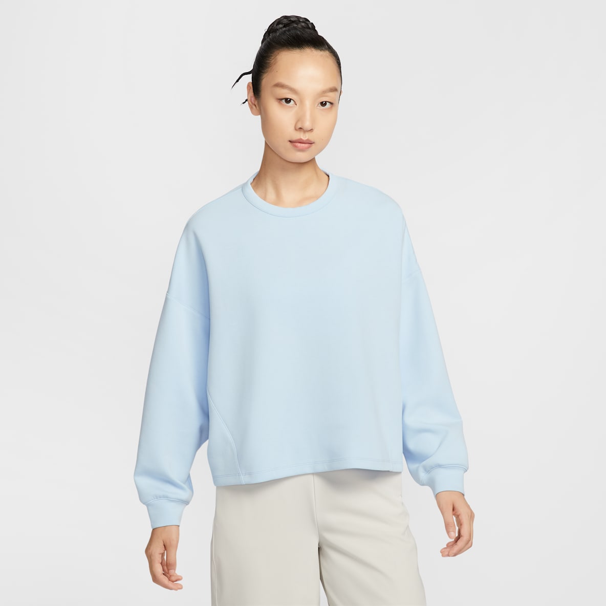 Nike 24.7 ImpossiblySoft Nike 24.7 ImpossiblySoft Dri-FIT 超感柔软女子 Oversize 风速干圆领上衣