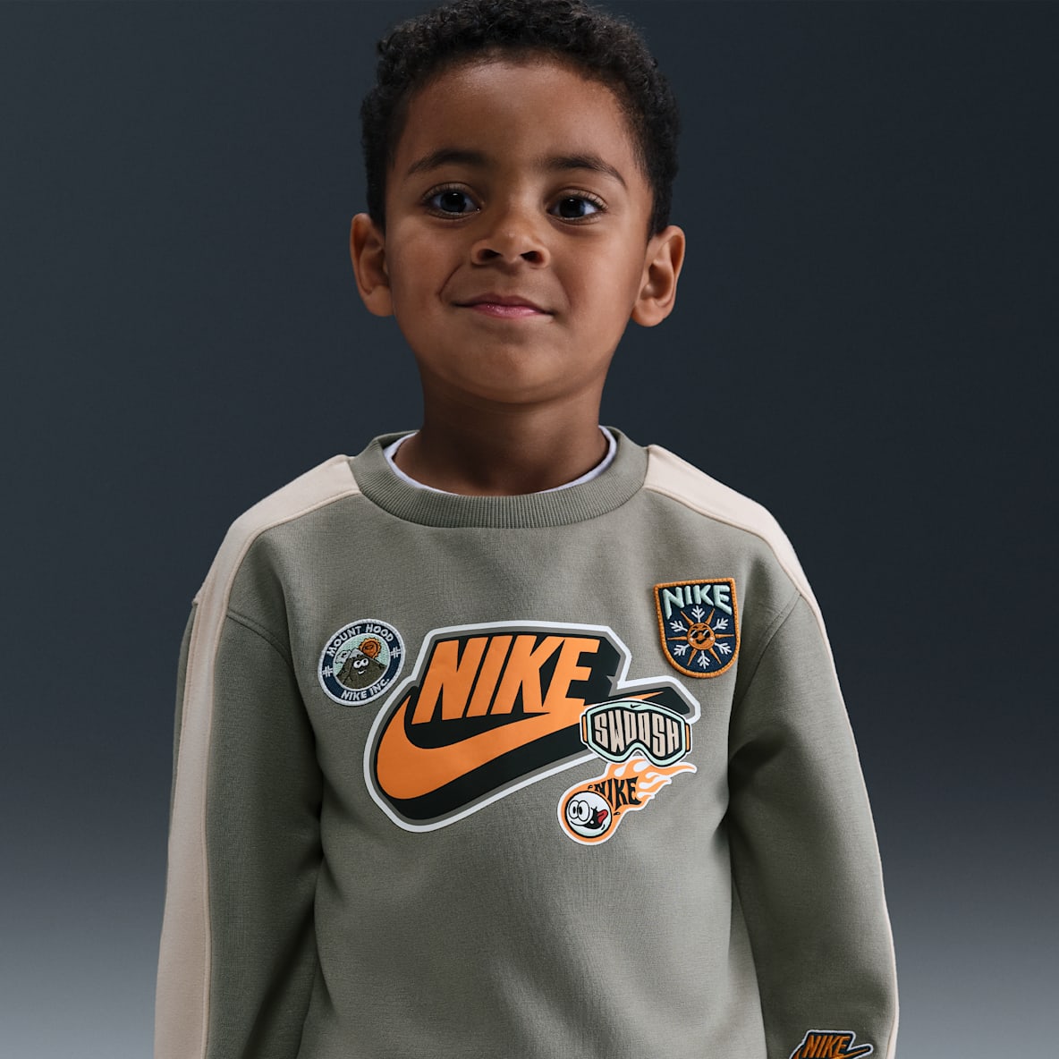 Nike 婴童圆领上衣