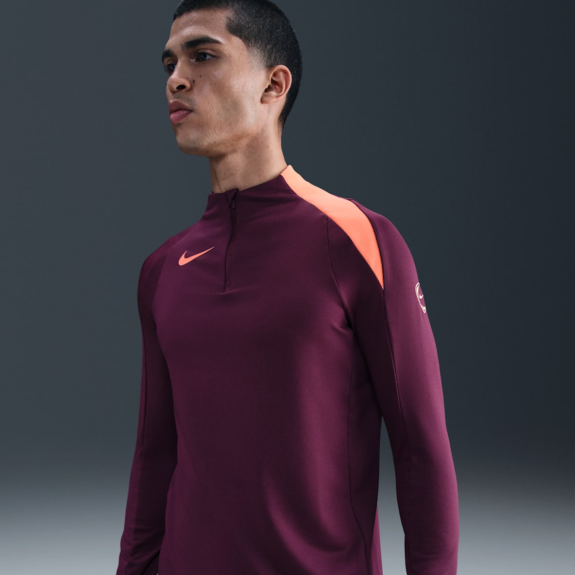 Nike Strike Dri-FIT 男子速干足球训练上衣