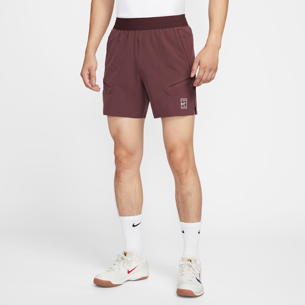 NikeCourt Advantage Dri-FIT 扬尼克·辛纳同款男子速干网球短裤