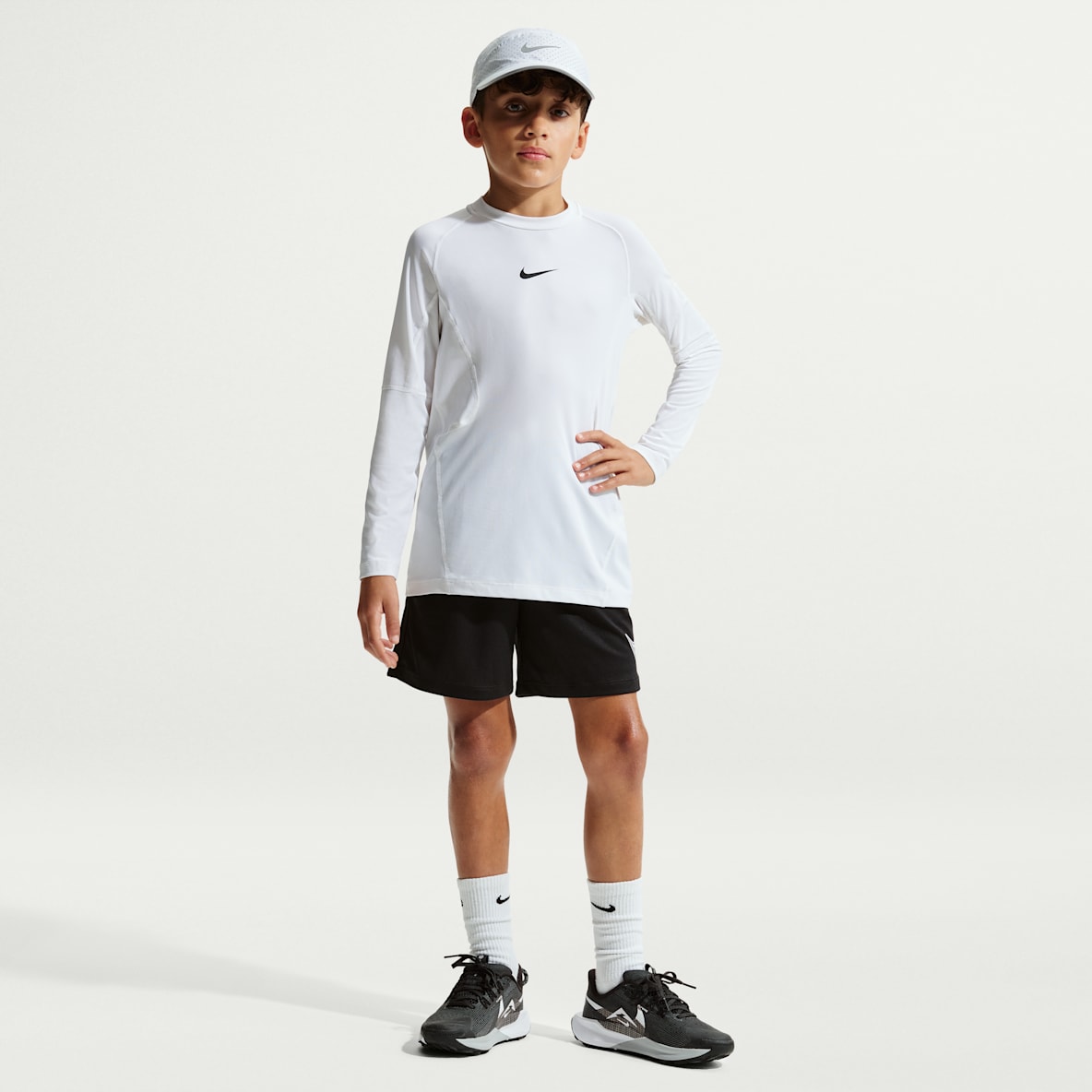 Nike Multi Dri-FIT 大童（男孩）速干训练短裤