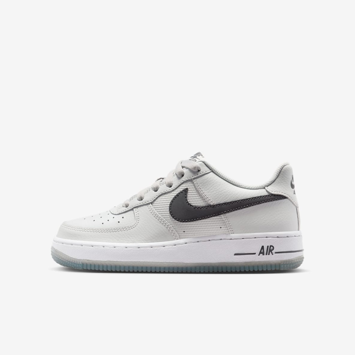 Nike Air Force 1 大童空军一号运动鞋