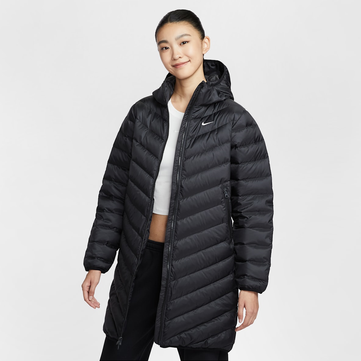 Nike Sportswear Windpuffer Nike Sportswear Windpuffer Therma-FIT 女子拒水连帽羽绒外套