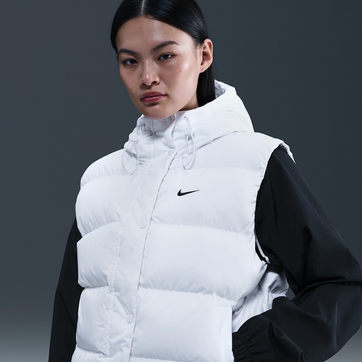 Nike Sportswear Metro Therma-FIT 女子拒水羽绒马甲