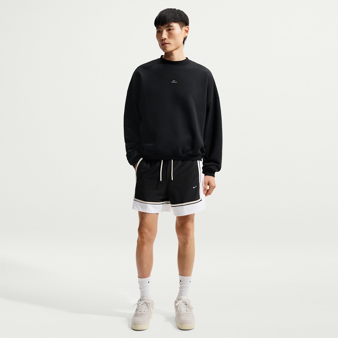 Nike Standard Issue Dri-FIT 耐克篮球小标系列男子速干短裤