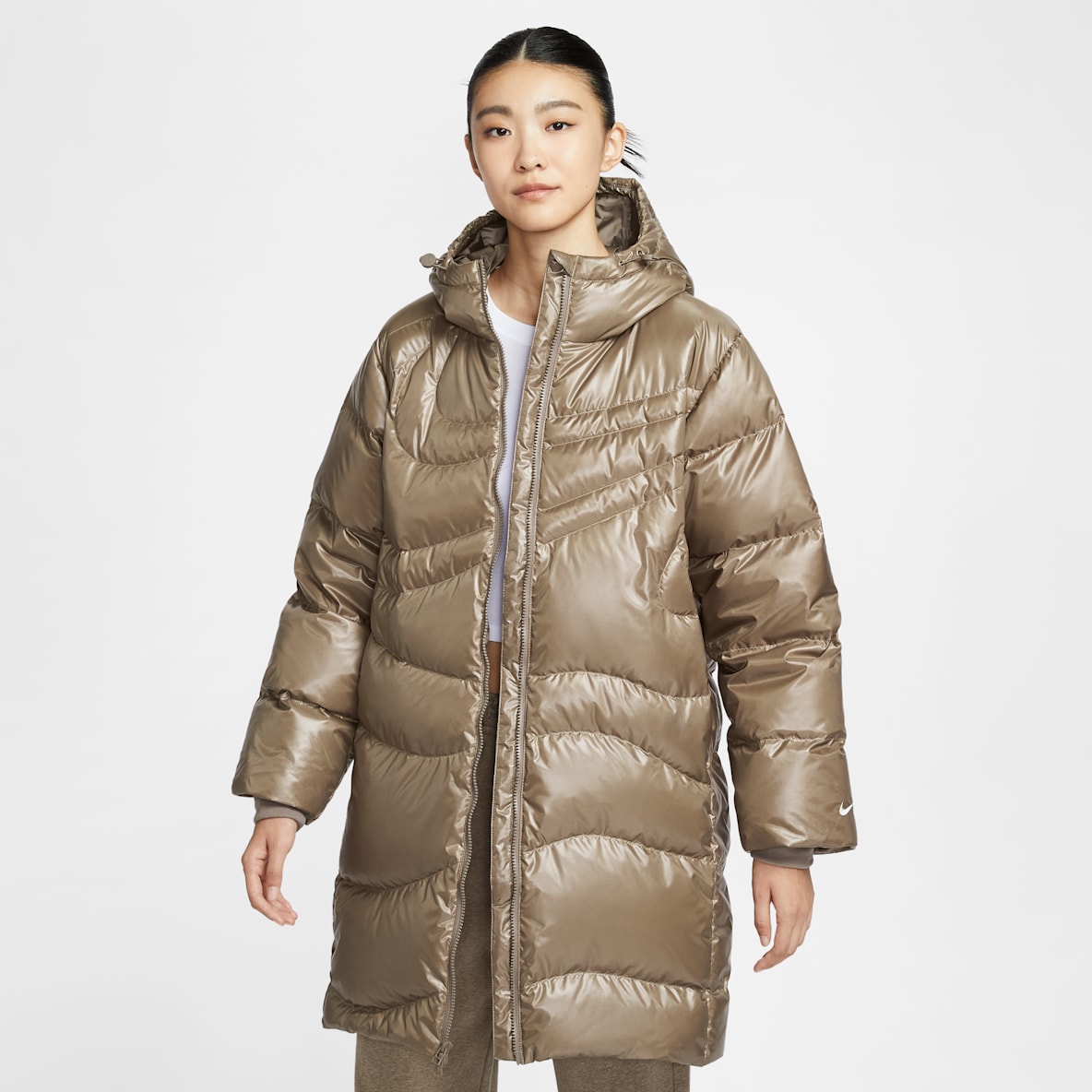 Nike Sportswear Swoosh Series Nike Sportswear Swoosh Series 耐克暖钩羽绒服系列 KYOKA 同款 Therma-FIT 女子 Oversize 风拒水羽绒外套