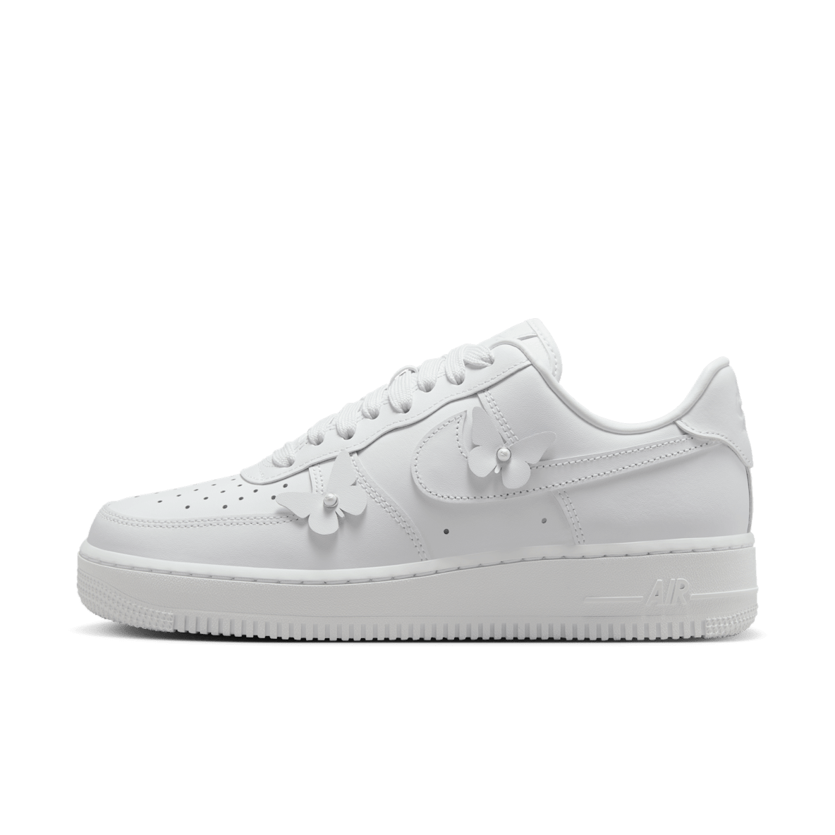 Nike Air Force 1 Low 女子空军一号运动鞋