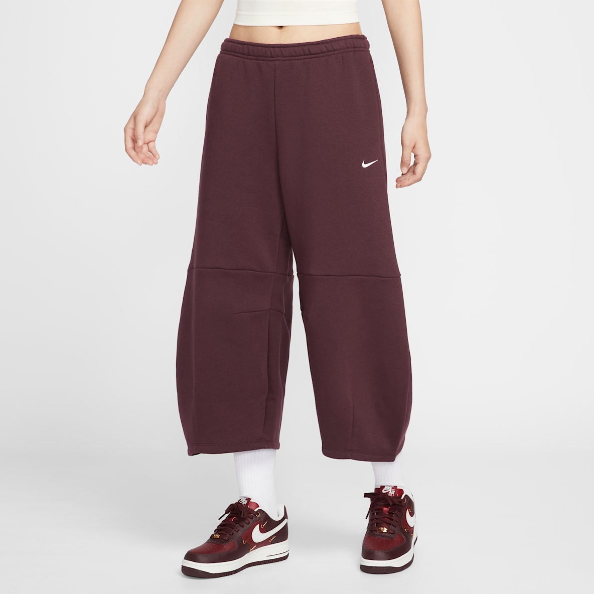 Nike Sportswear Phoenix Fleece 圣诞系列女子宽松中腰加绒九分裤