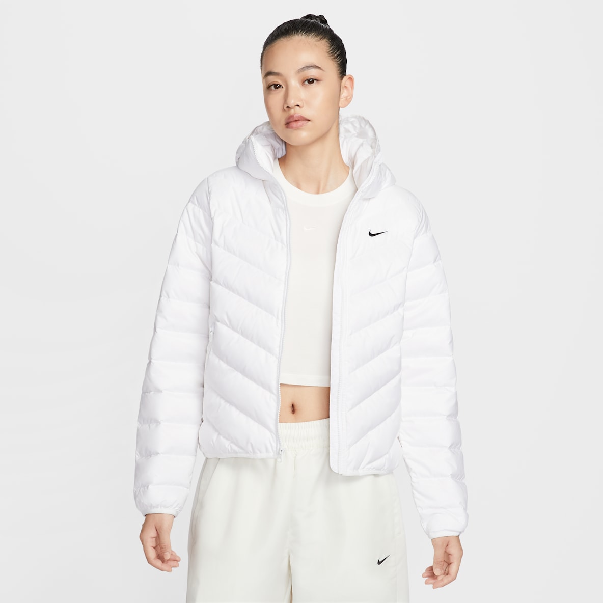 Nike Sportswear Windpuffer Therma-FIT 耐克暖风轻羽绒系列女子拒水羽绒连帽夹克