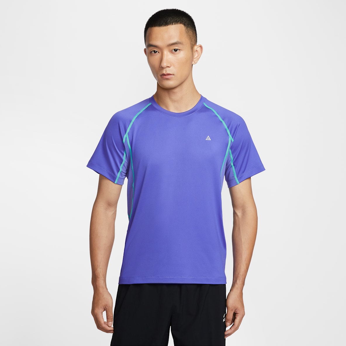 Nike ACG Dri-FIT 男子速干修身短袖运动上衣