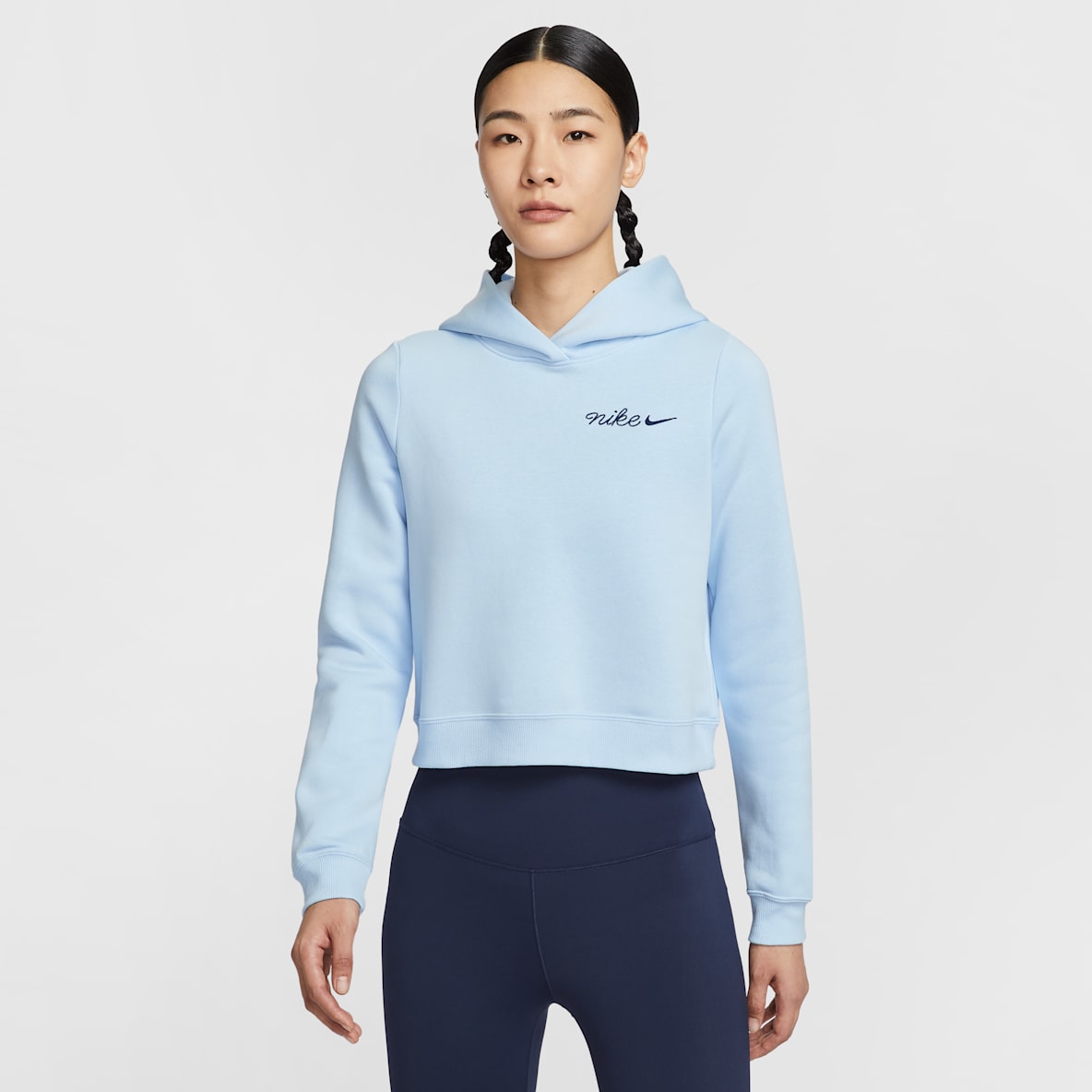 Nike Sportswear Phoenix Fleece Nike Sportswear Phoenix Fleece 女子加绒短款连帽衫
