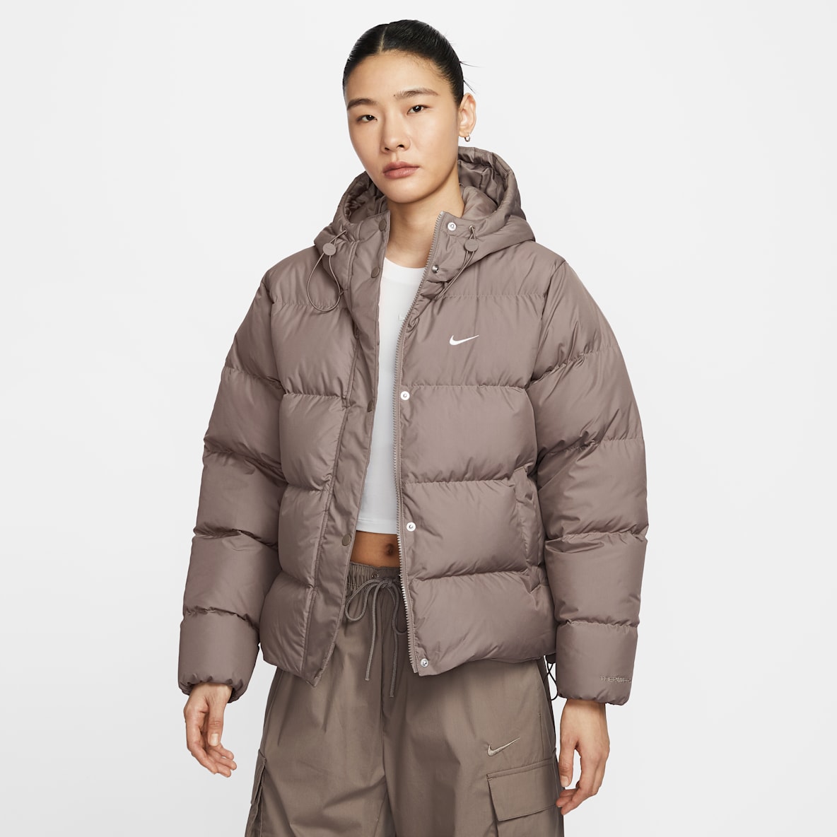 Nike Sportswear Metro Therma-FIT 耐克都会系列女子拒水羽绒连帽夹克