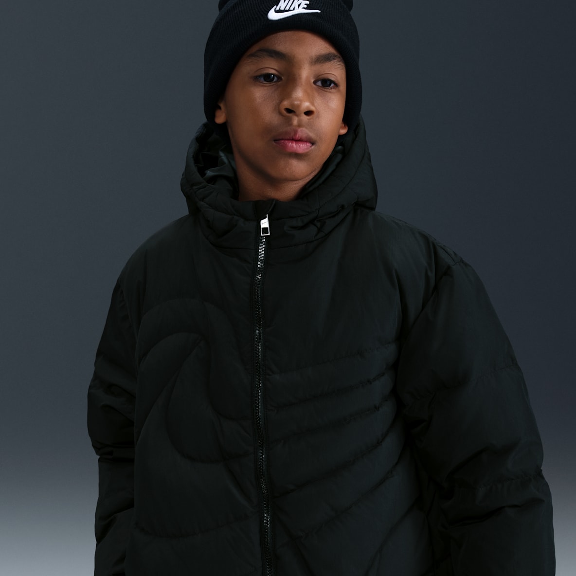 Nike Sportswear Nike Sportswear Swoosh 大童拒水绗缝保暖羽绒夹克