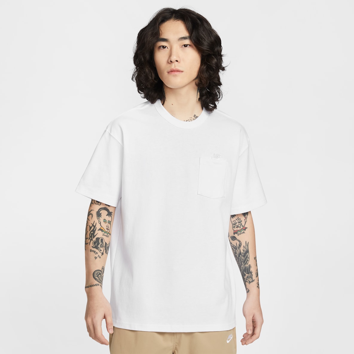 Nike Sportswear Premium Essentials Nike Sportswear Premium Essentials 男子T恤