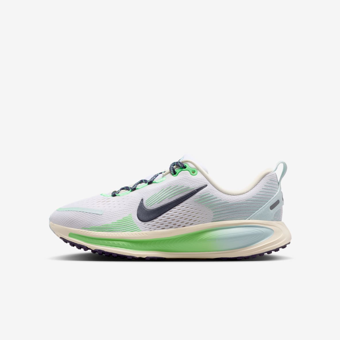 Nike Vomero 18 耐克小迈柔大童公路跑步鞋