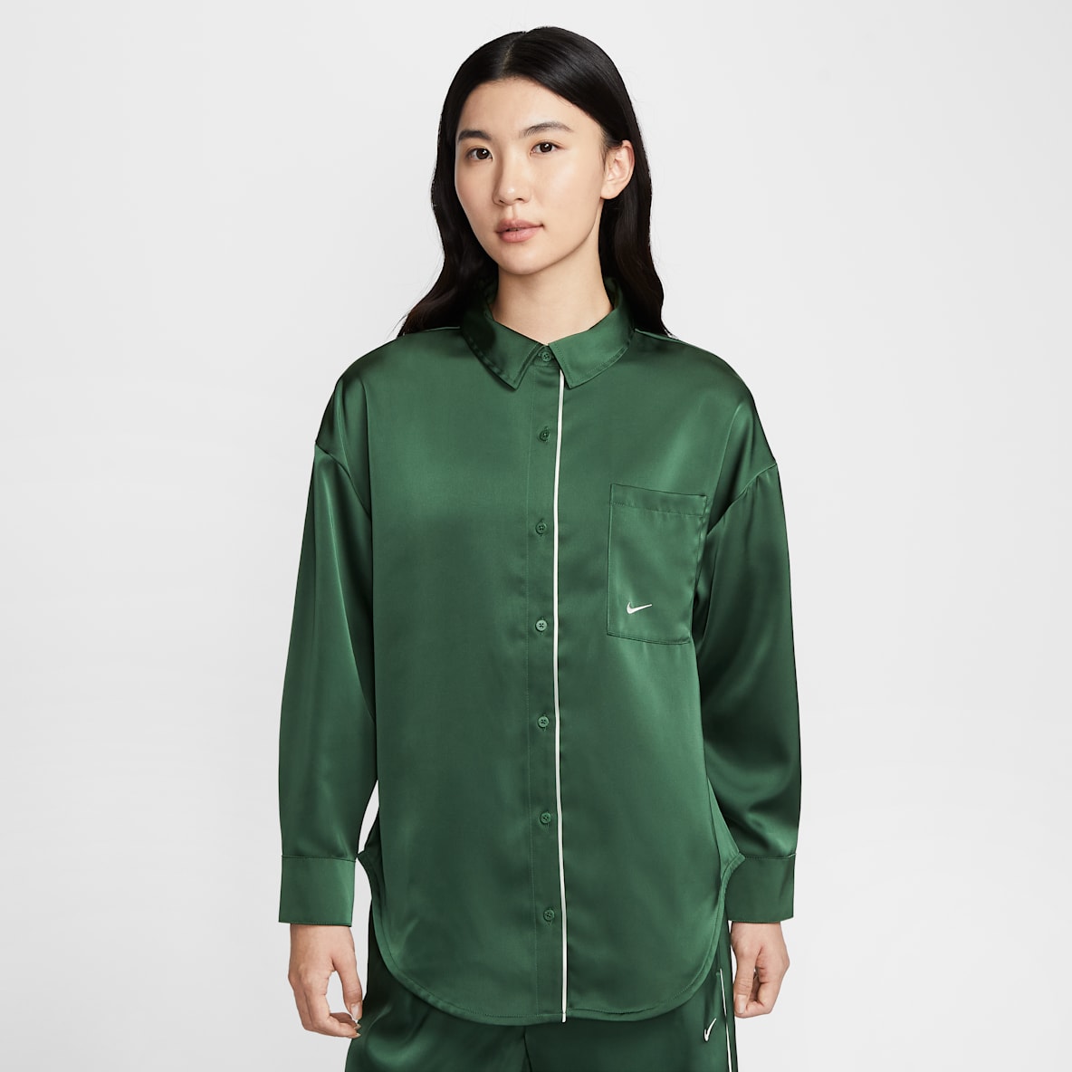 Nike Sportswear 女子 Oversize 风缎面长袖上衣