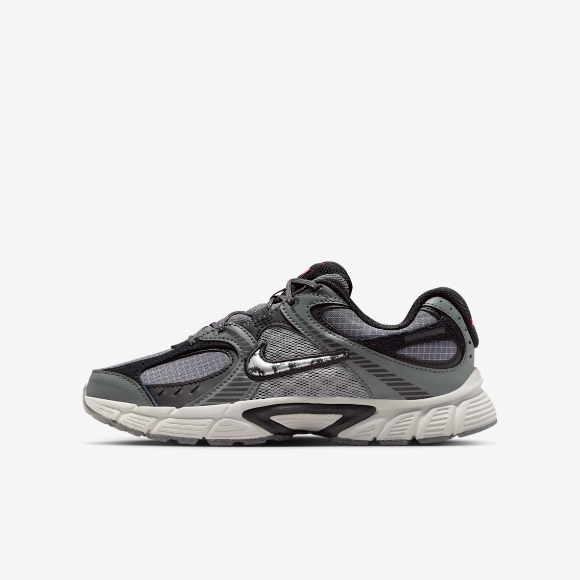 Nike V5 RNR 大童运动鞋