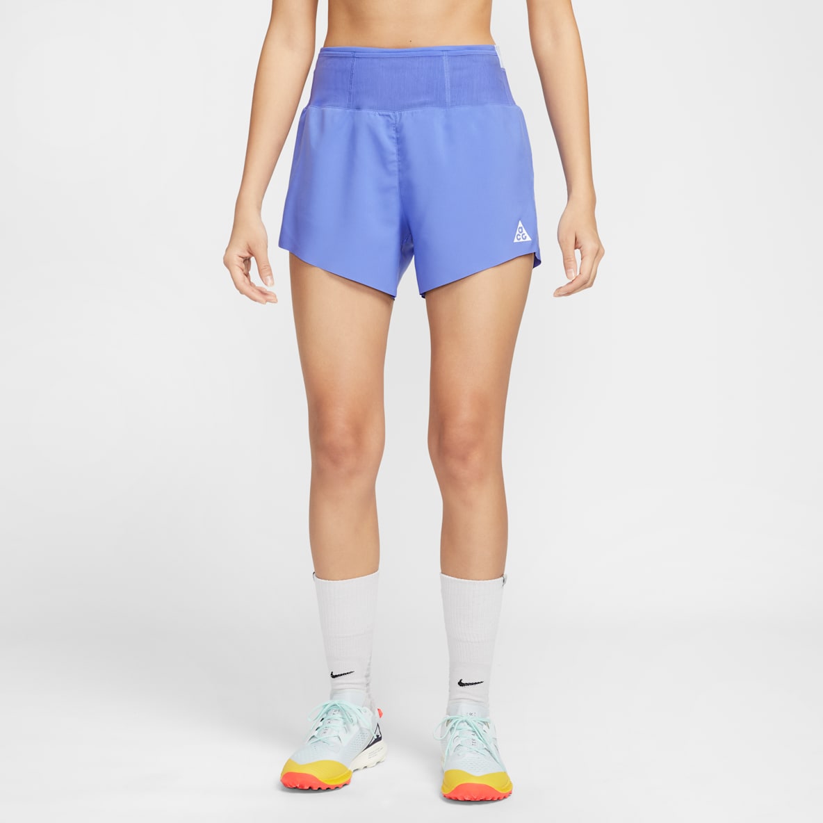 Nike ACG Dri-FIT 女子速干中腰越野跑步短裤（含衬裤）