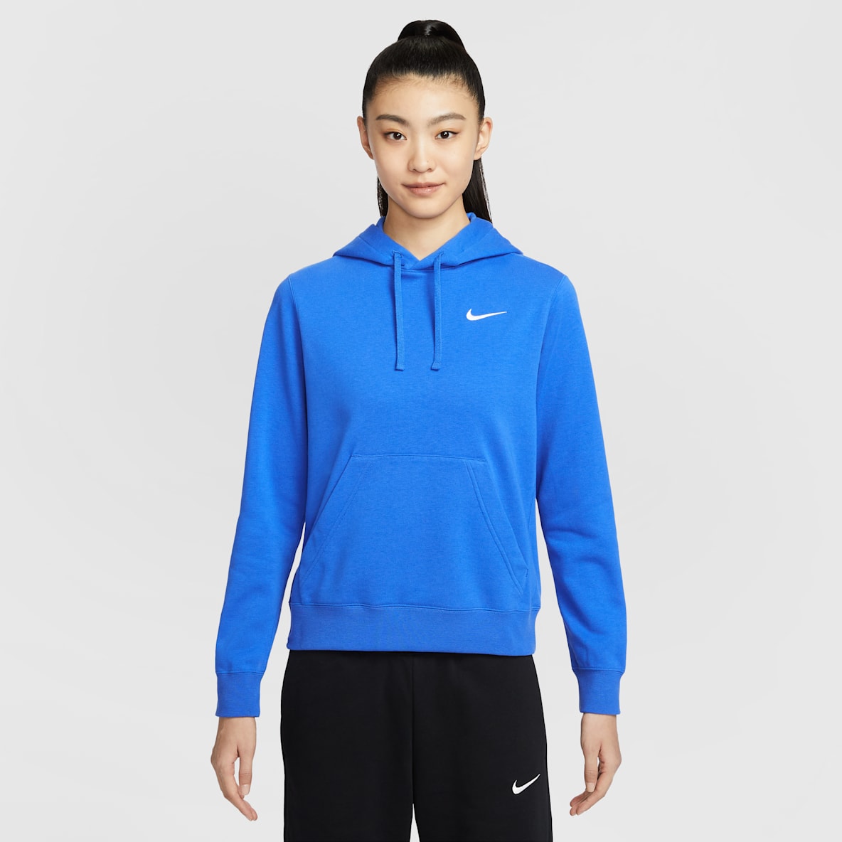 Nike Nike Team Club 女子套头连帽衫