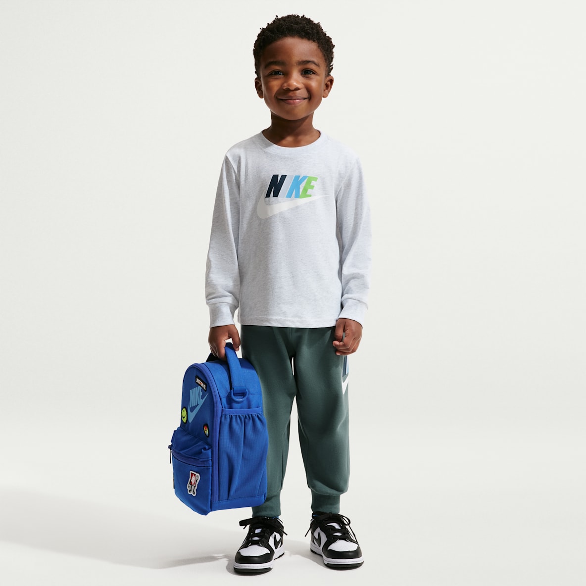 Nike 婴童长袖T恤和法式毛圈长裤套装